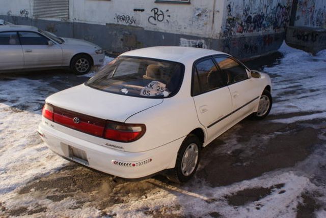 1994 Toyota Carina