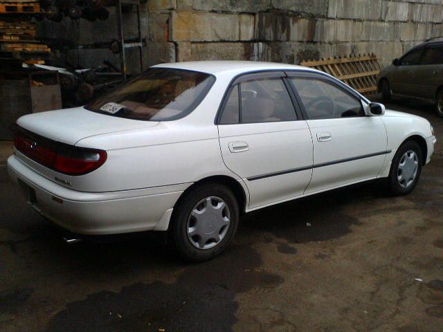 1994 Toyota Carina