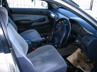 1994 Toyota Carina Pictures