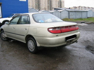 1994 Toyota Carina Pics