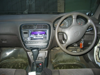 1995 Toyota Carina