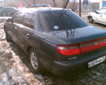 1995 Carina