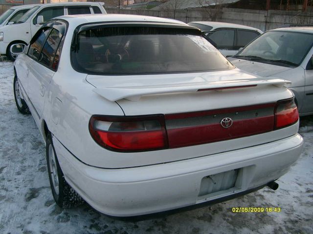 1995 Toyota Carina