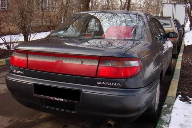 1995 Toyota Carina