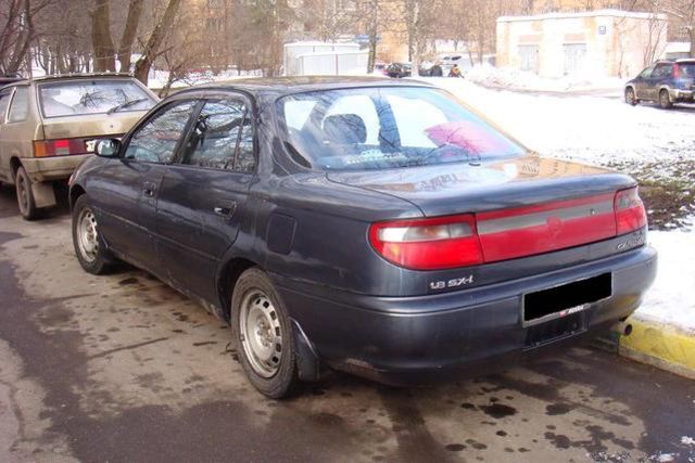 1995 Toyota Carina