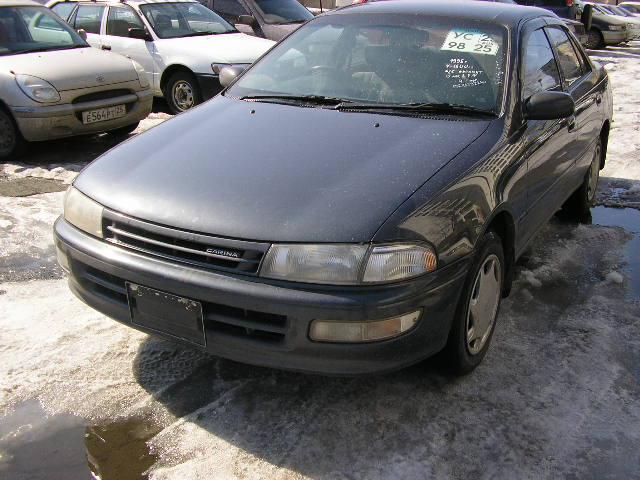 1995 Toyota Carina Pictures