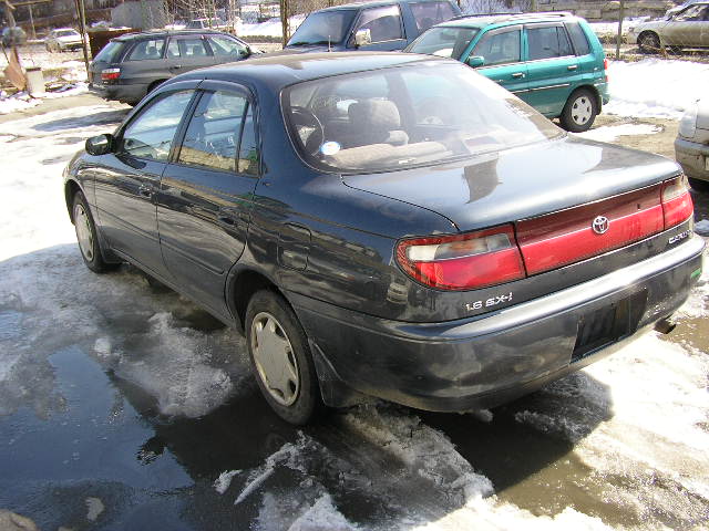 1995 Toyota Carina Photos