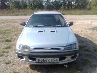 1996 Carina