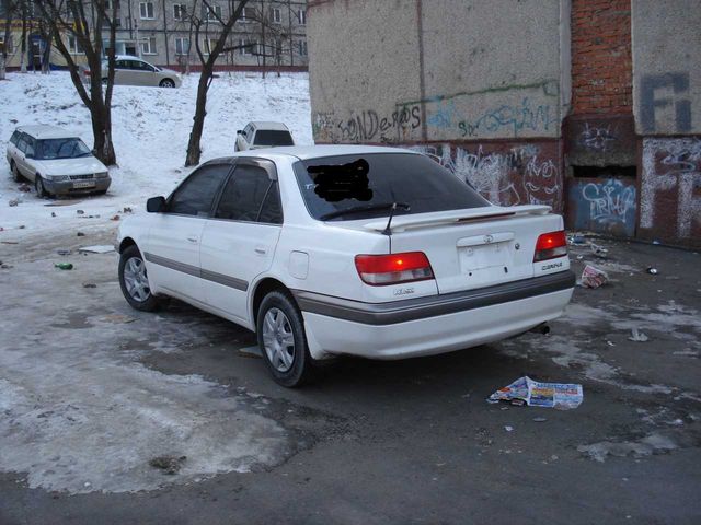 1997 Toyota Carina