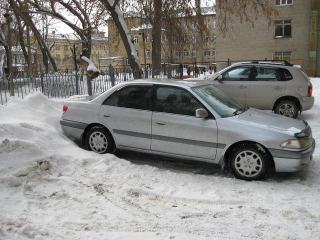 1997 Toyota Carina