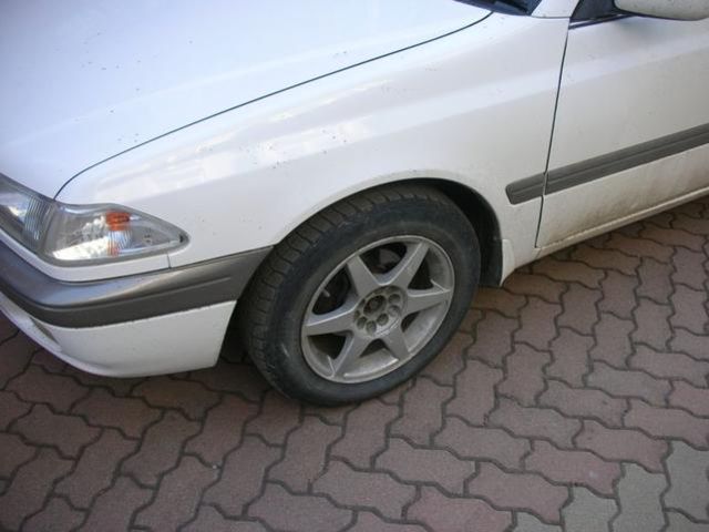 1997 Toyota Carina