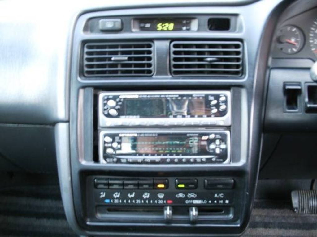 1997 Toyota Carina