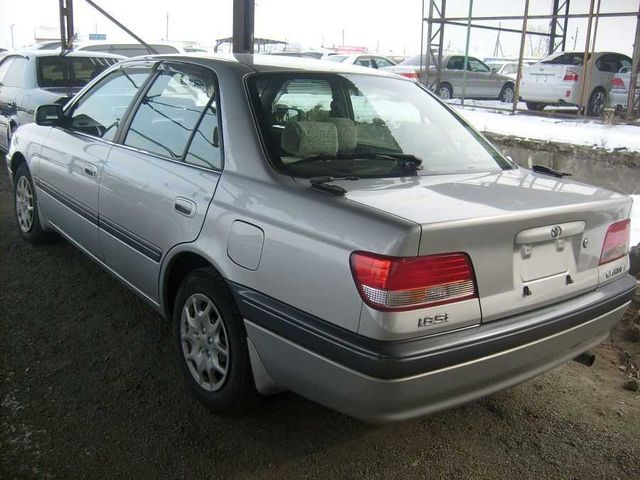 1997 Toyota Carina
