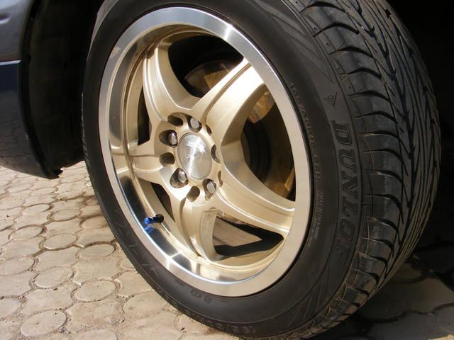 1997 Toyota Carina