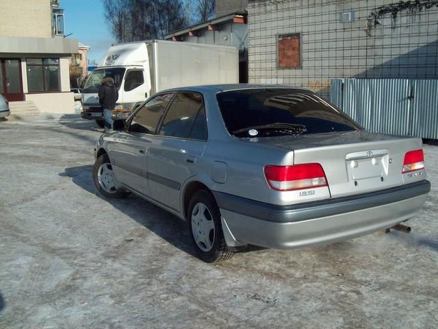 1997 Toyota Carina