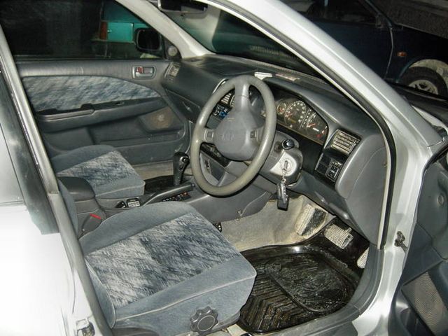 1997 Toyota Carina