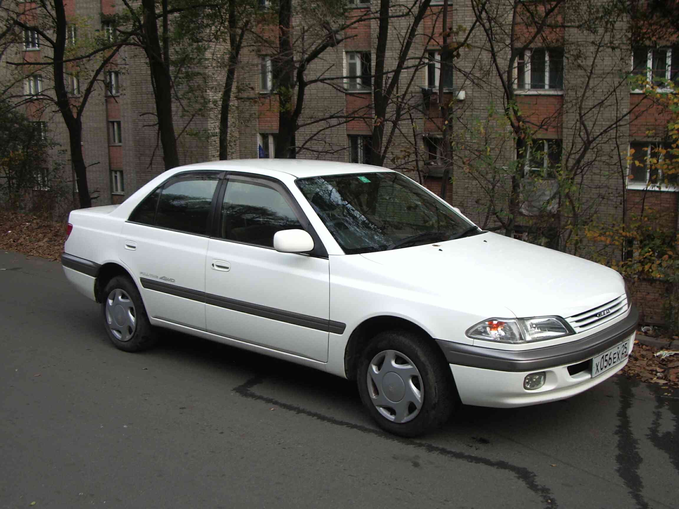 1998 Toyota Carina