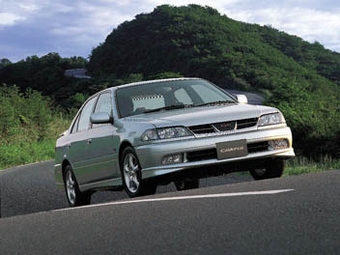1998 Carina