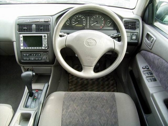 1998 Carina