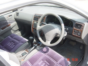 1998 Carina