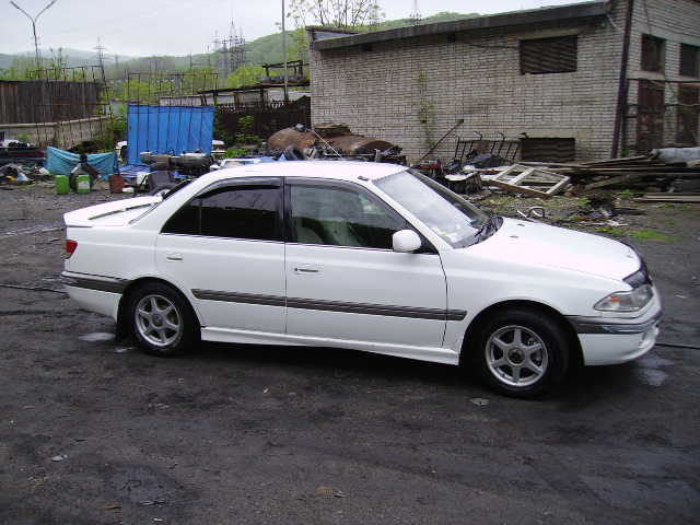 1998 Toyota Carina
