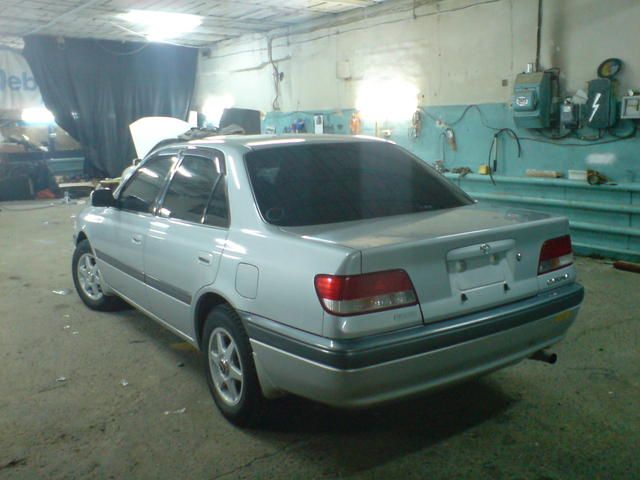 1998 Toyota Carina