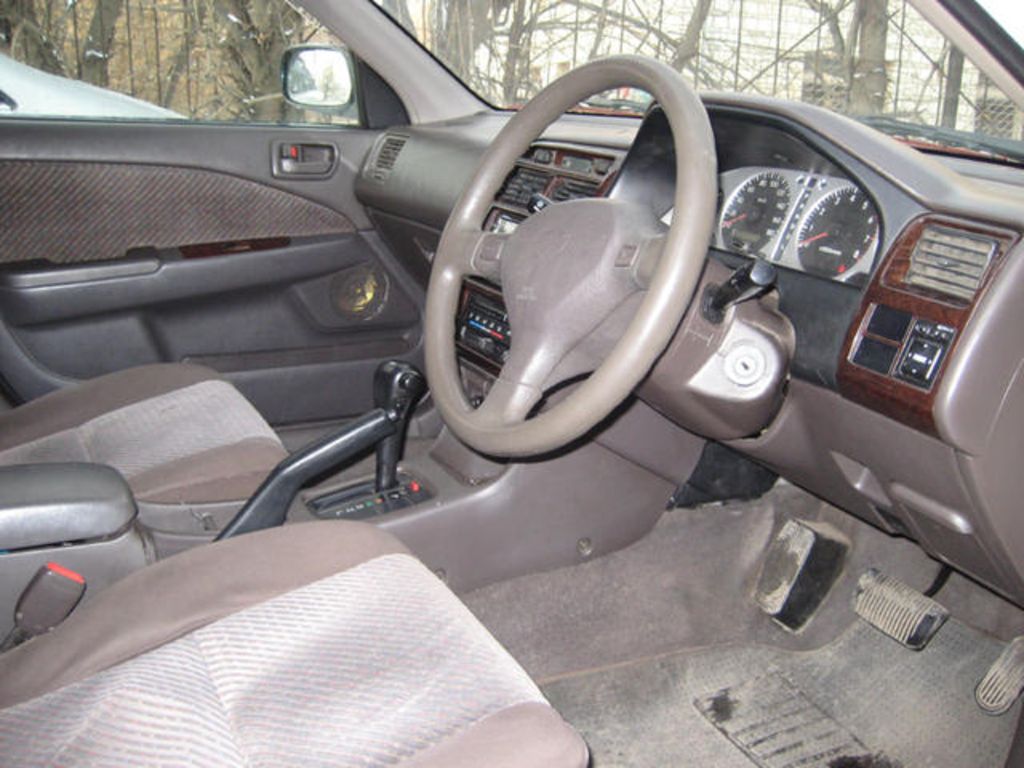 1998 Toyota Carina