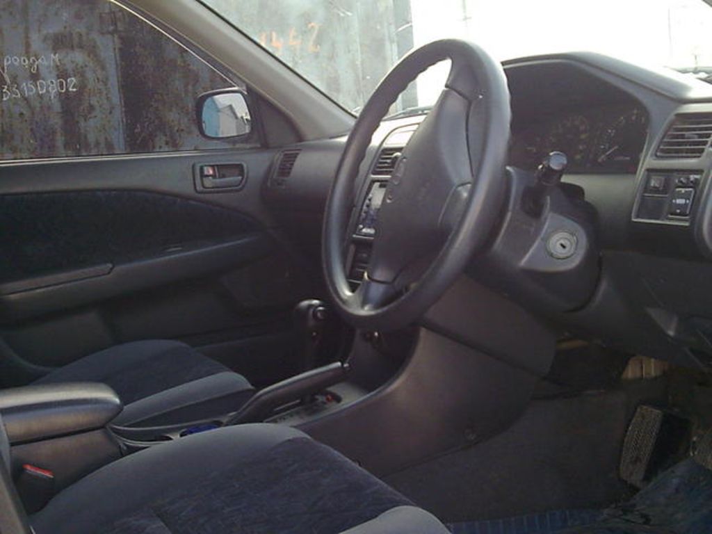 1998 Toyota Carina