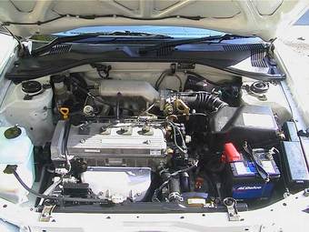 1998 Toyota Carina Pictures