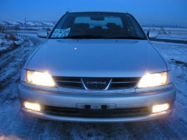 1999 Toyota Carina