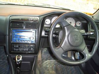 1999 Carina