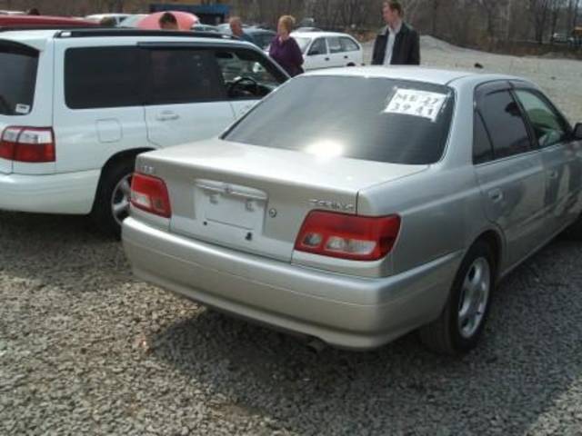 1999 Toyota Carina