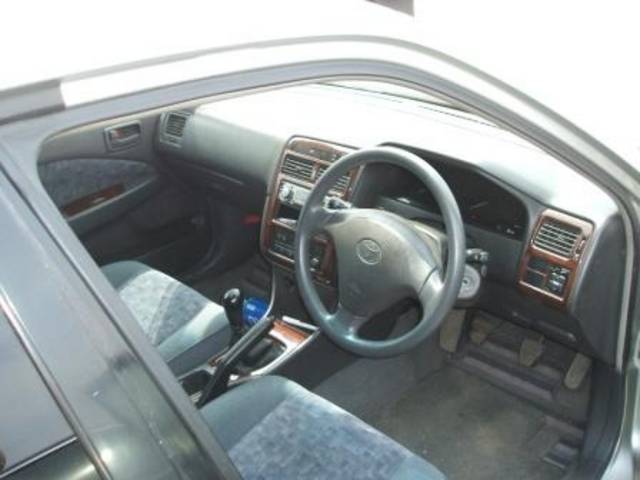 1999 Toyota Carina