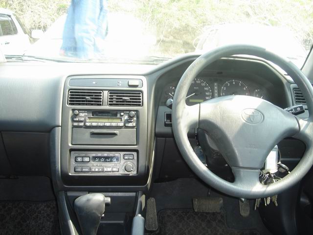 1999 Toyota Carina