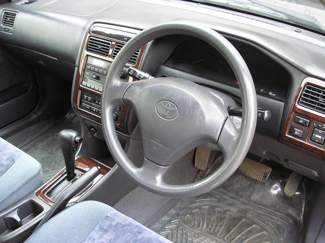 1999 Toyota Carina