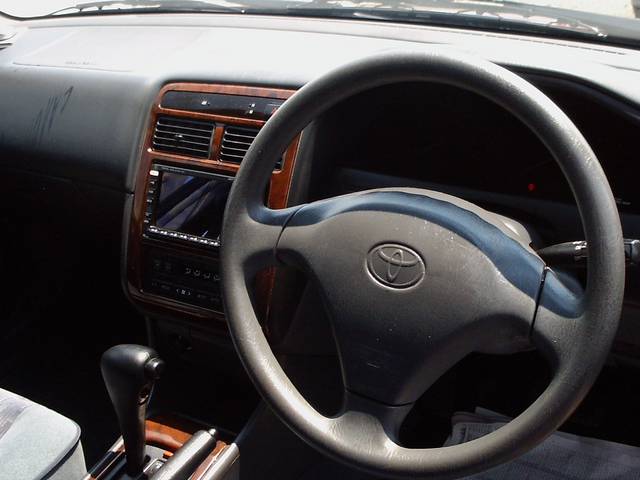 1999 Toyota Carina