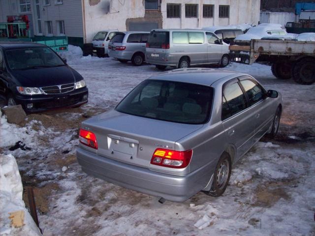 1999 Toyota Carina