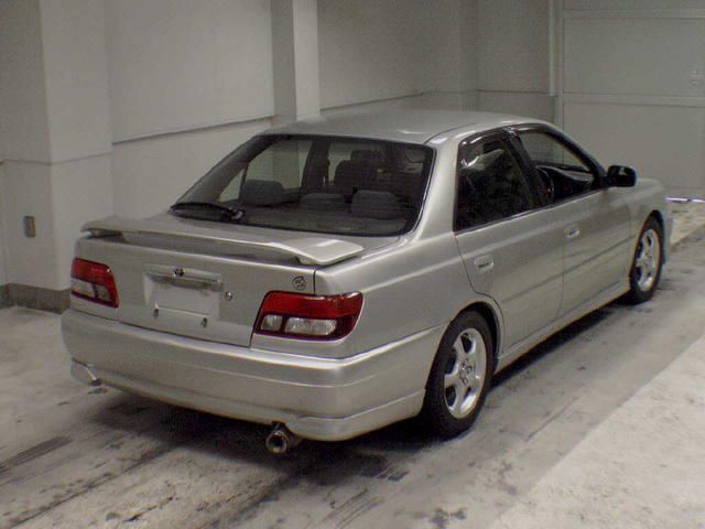 1999 Toyota Carina