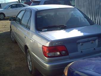 1999 Carina