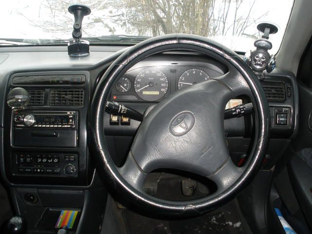 1999 Toyota Carina