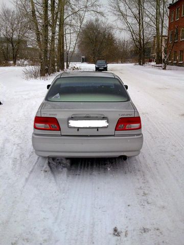 1999 Toyota Carina