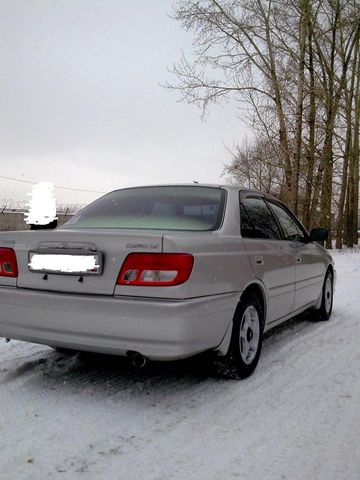 1999 Toyota Carina