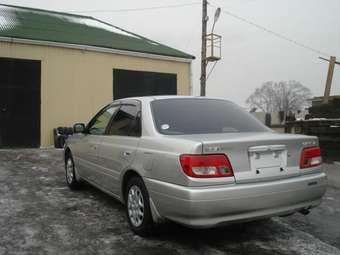 1999 Carina