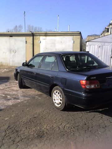 1999 Toyota Carina