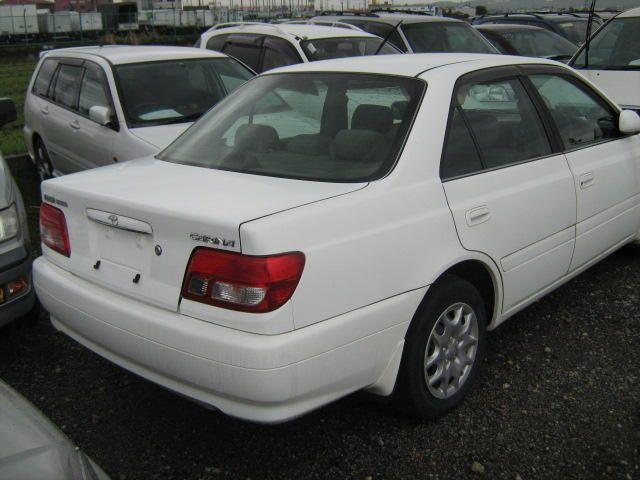 1999 Toyota Carina