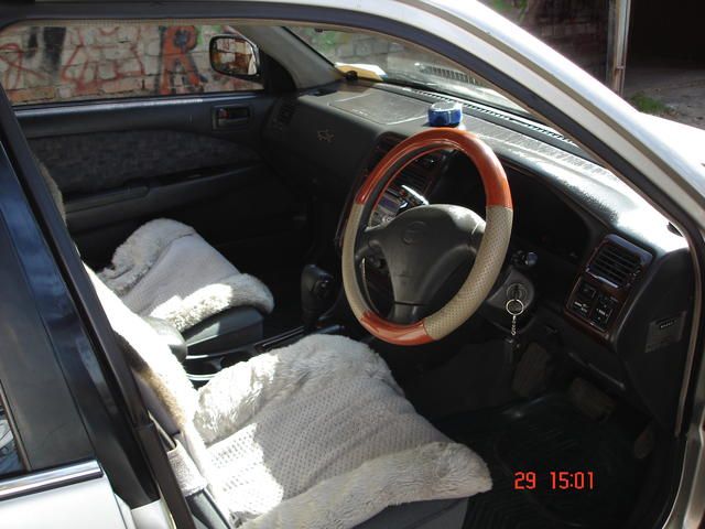 1999 Toyota Carina
