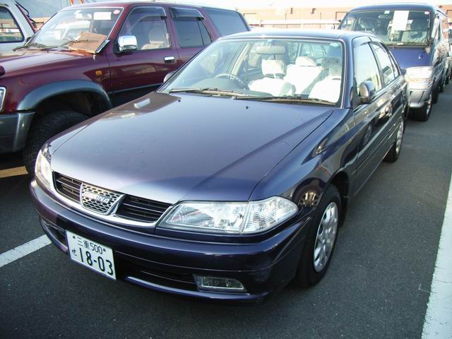 1999 Toyota Carina Pictures