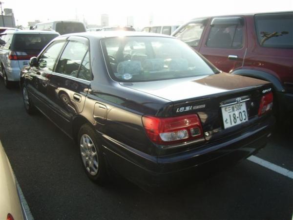 1999 Toyota Carina Photos