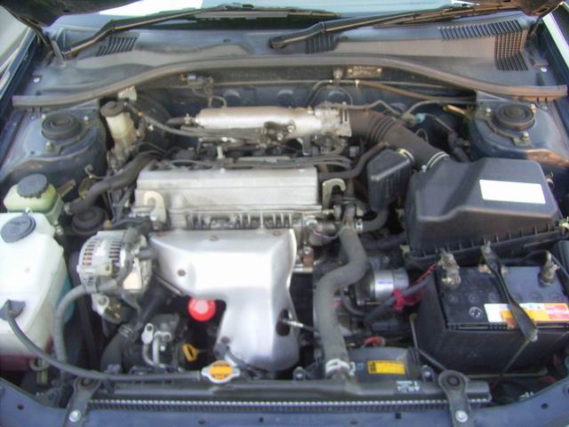 1999 Toyota Carina Photos