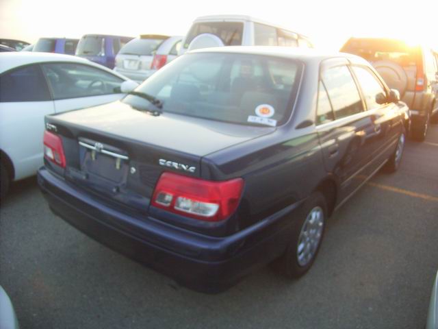 1999 Toyota Carina Photos